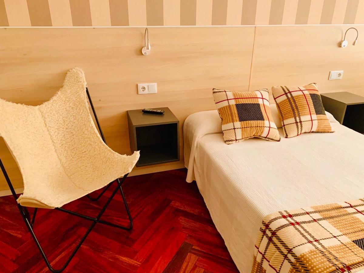 Family & Groups Space, Santiago Center - No Kitchen Сантьяго-де-Компостела Экстерьер фото