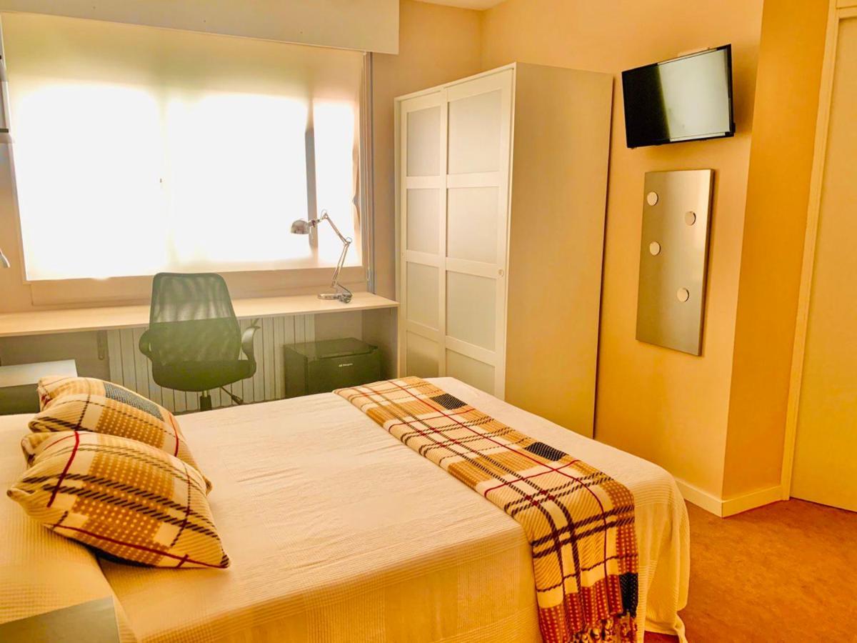 Family & Groups Space, Santiago Center - No Kitchen Сантьяго-де-Компостела Экстерьер фото